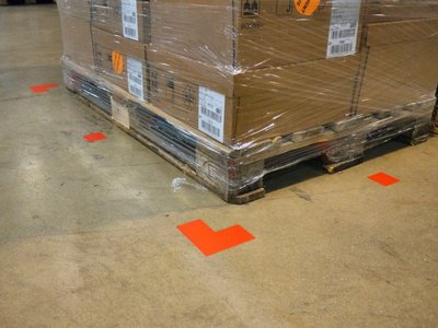 inotec Barcode Bodenmarkierung Rot inotec Barcode Bodenmarkierung Rot